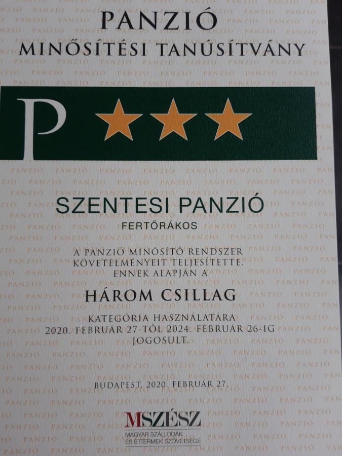 Fertőrákos Szentesi Panzio Bed & Breakfast エクステリア 写真