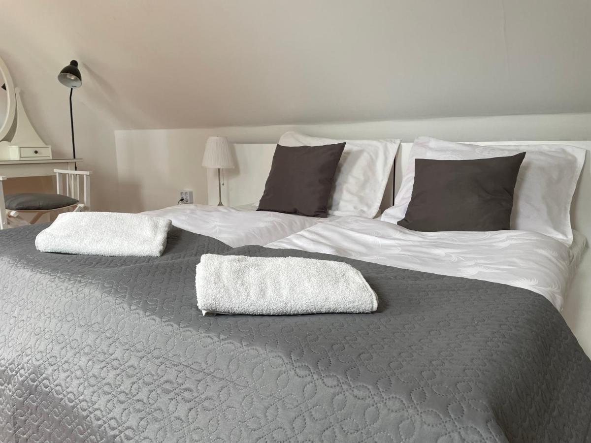 Fertőrákos Szentesi Panzio Bed & Breakfast エクステリア 写真