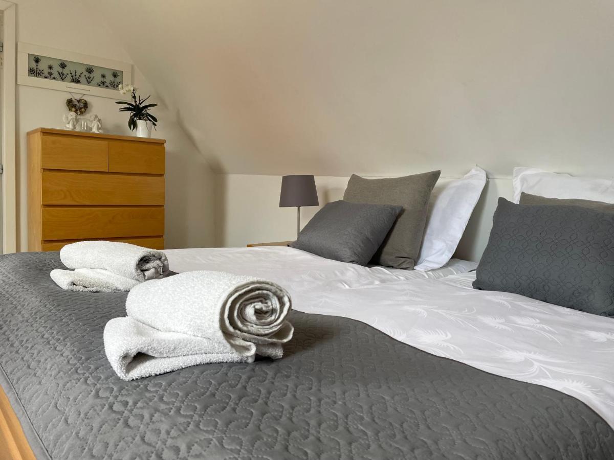 Fertőrákos Szentesi Panzio Bed & Breakfast エクステリア 写真